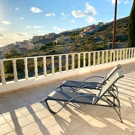 Acropolis Villa 8 Klorakas Buitenkant foto