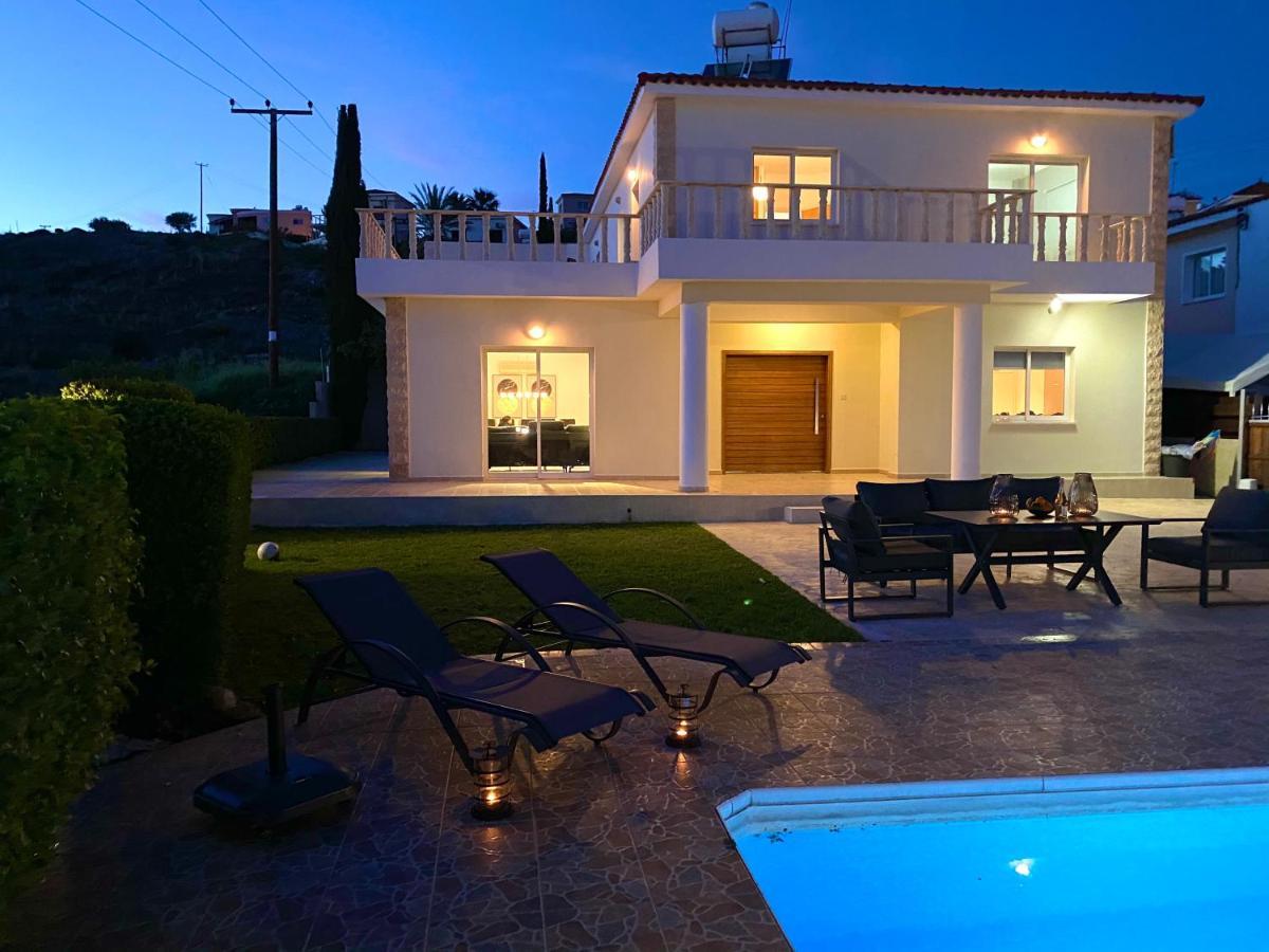 Acropolis Villa 8 Klorakas Buitenkant foto