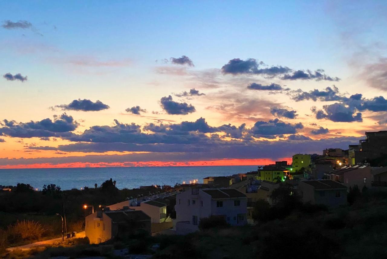 Acropolis Villa 8 Klorakas Buitenkant foto